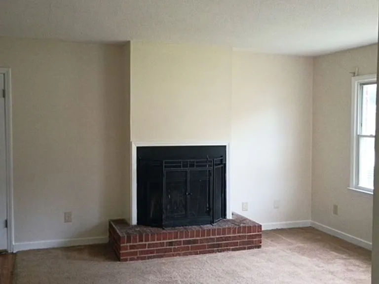 410 Rams Rd — Photo 2