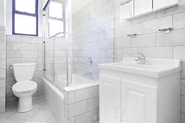 Rented by NextStopNY