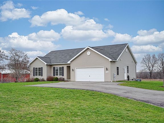 2nd image of 7522 Chili Riga Center Rd