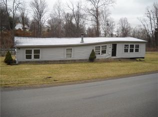 196 Church Hill Rd, Dunbar, PA 15431