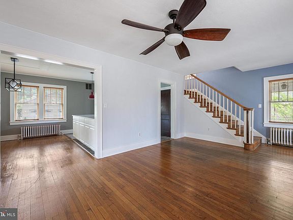 5th image of 406 W Market St