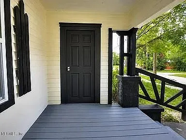 3 bed, 2.0 bath, 1098 sqft, $1,500 — Photo 3