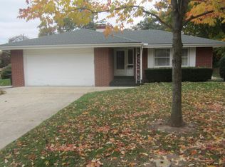 329 Ridge Rd, Lake Geneva, WI 53147