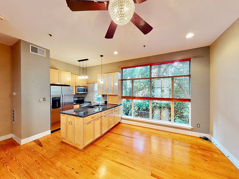 2062 Atherton Heights Ln — Photo 15
