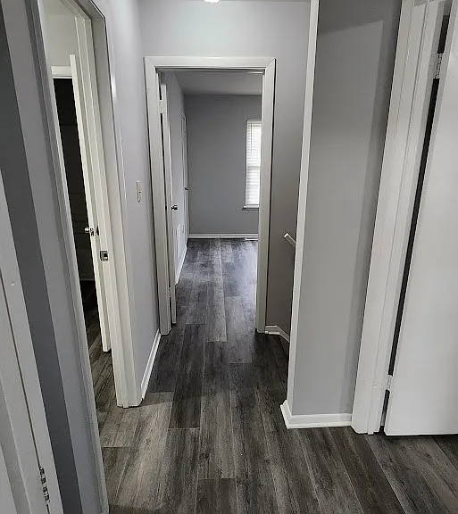 237 Alymer Ct — Photo 17
