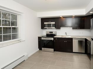 21 Ridge Rd #D14, Ridgewood, NJ 07450