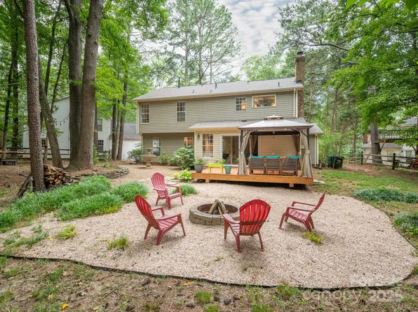 3102 Peggy Ridge Ter, Matthews, NC 28105