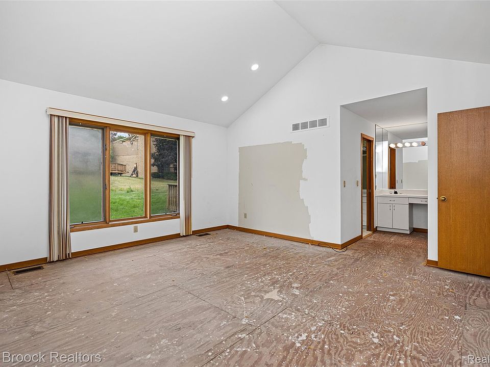 4418 Pinehurst Dr, photo 25