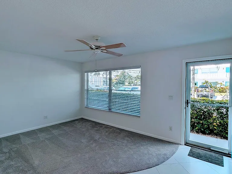 2929 SE Ocean Blvd #111-2 — Photo 5