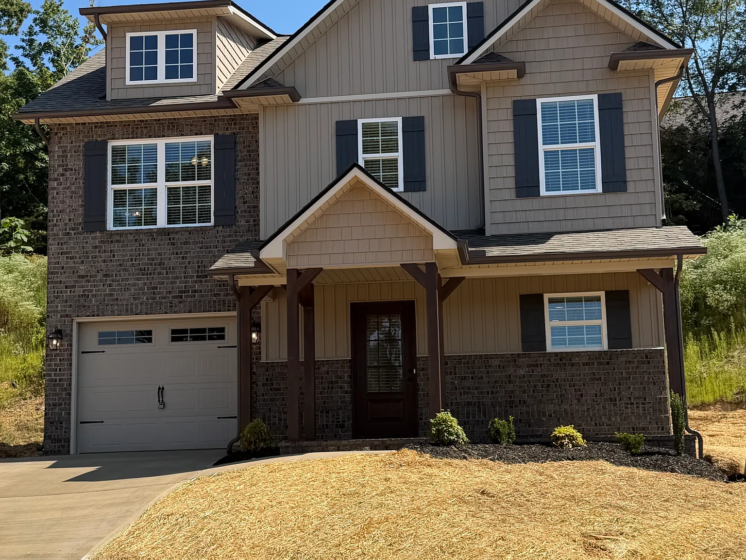 3 bed, 2.5 bath, 1510 sqft, $2,050 — Photo 4