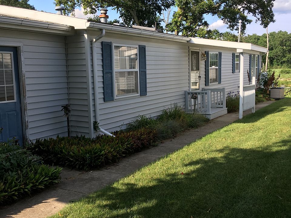 1st image of 719 Beach Buggy Ln
