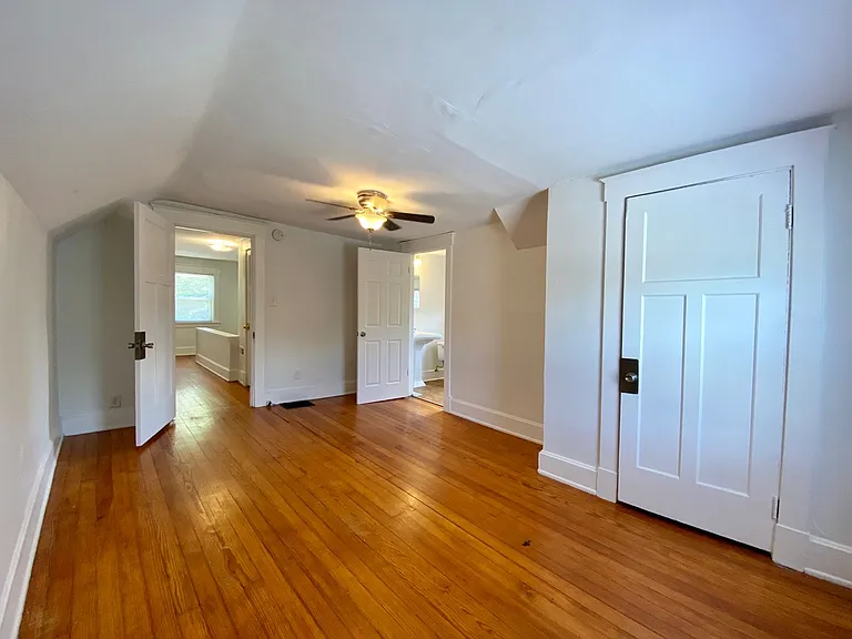 4200 Marburg Ave — Photo 18