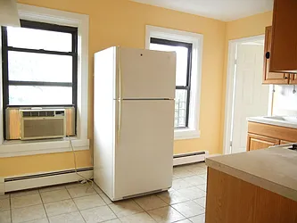 Rented by Brooklyn Heights Real Estate Inc