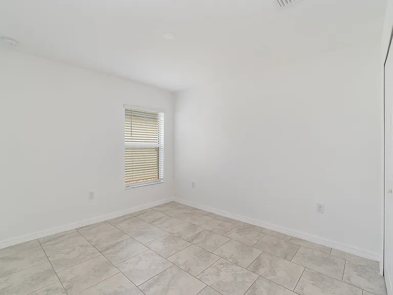 4272 Villa Rapallo Way — Photo 18