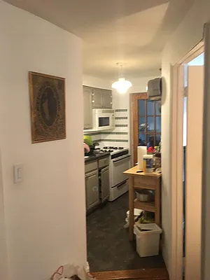 Rented by Metropolitan Realty | media 9