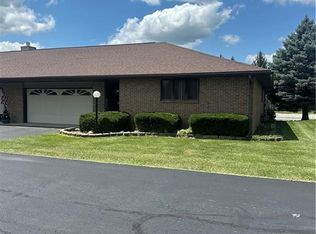 25 Windstone Dr, Findlay, OH 45840