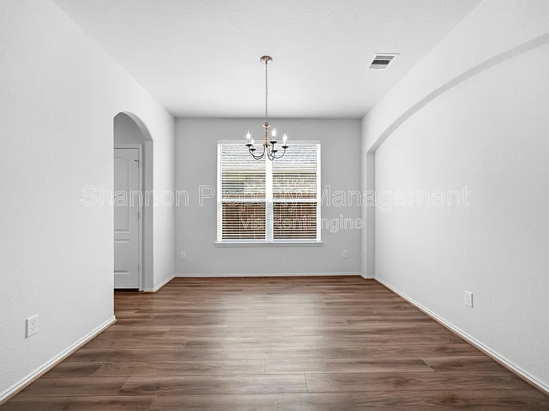 5309 Camerford Ct — Photo 6