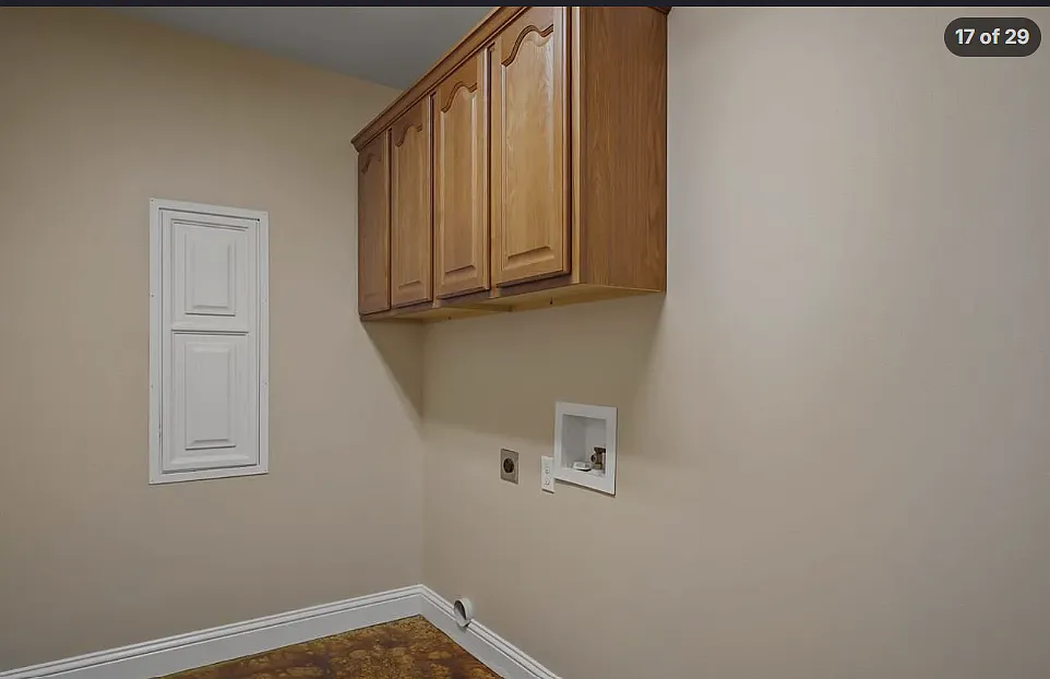 3 bed, 1869 sqft, $2,200 — Photo 3
