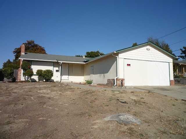 1st image of 2692 Cornelius Dr