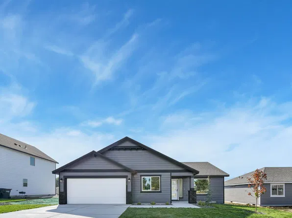 10112 Sunset Trl, Pasco, WA 99301