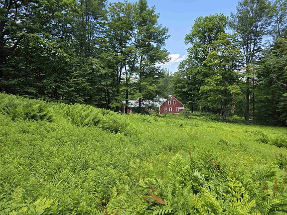 4th image of 157 Newfane Hill Road