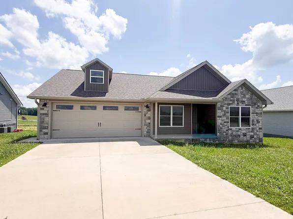 2731 Cook Rd, Crossville, TN 38571