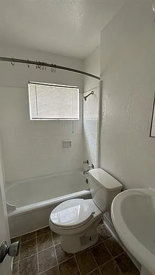 5607 Jackson St #3 — Photo 5