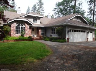 17595 Lakeview Hills Rd, Meadow Vista, CA 95722