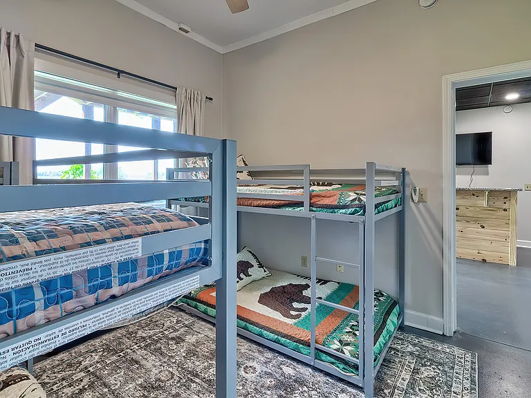 1303 Misty Ln — Photo 22