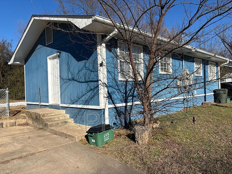 1st image of 6480 W Nicole Ln
