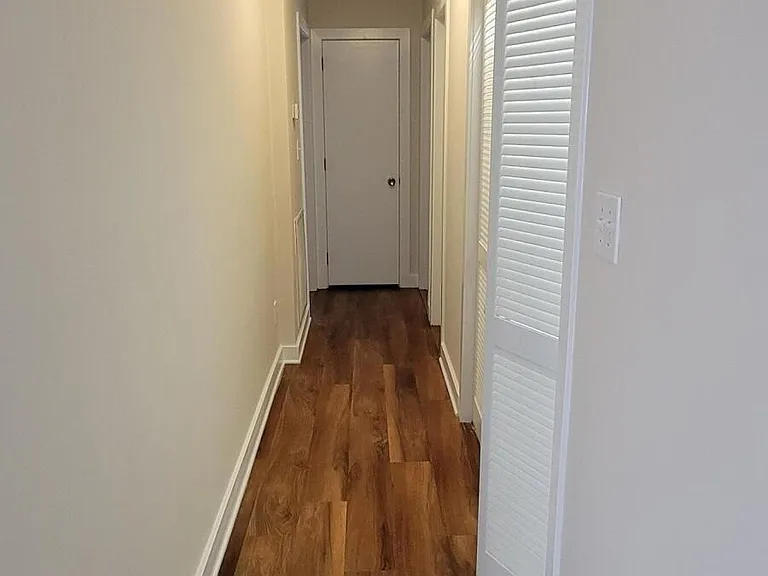4405 Windtree Rd — Photo 10