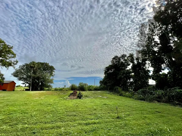 19001 SW Conners Highway, Canal Point, FL 33438