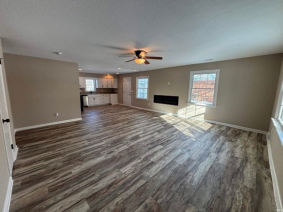 4th image of 3517 Kirkwood Dr