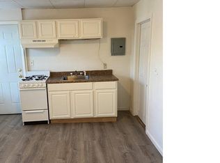 159 Nashua St #3, Fall River, MA 02721