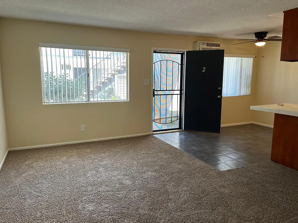 11065 Imperial Hwy