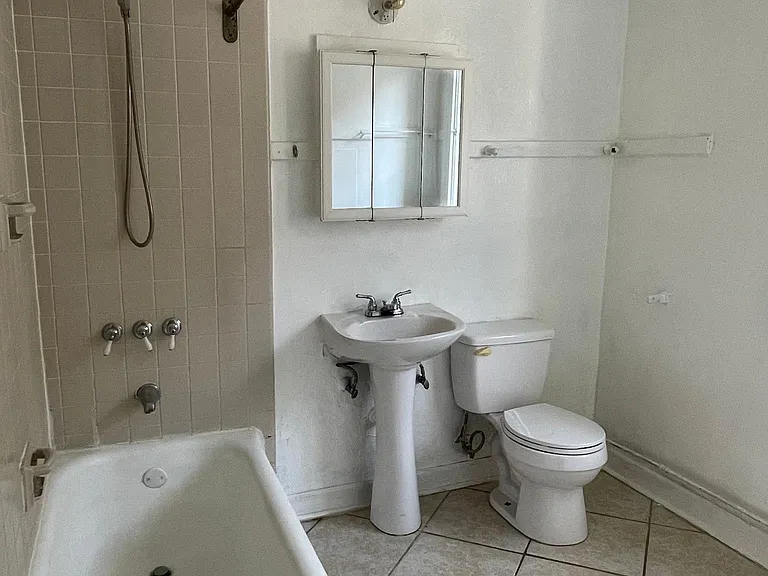 7819 Saint Charles Ave #H — Photo 7