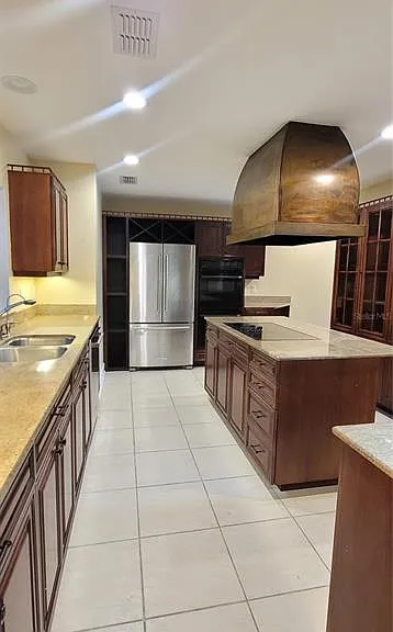 11212 Carrollwood Dr — Photo 90