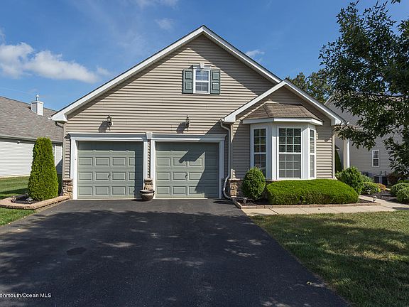 2nd image of 238 Enclave Blvd