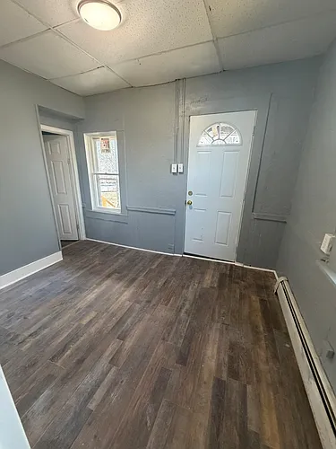 317 Rushbrook St #2 Photo 1