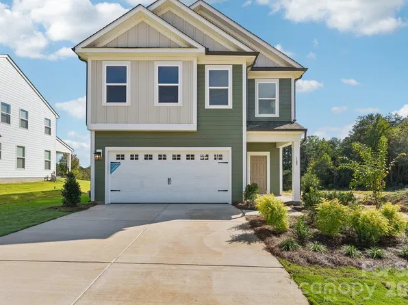 109 Plover Ln, Mooresville, NC 28115