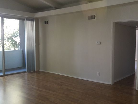 3rd image of 7244 Hillside Avenue # Top Floor