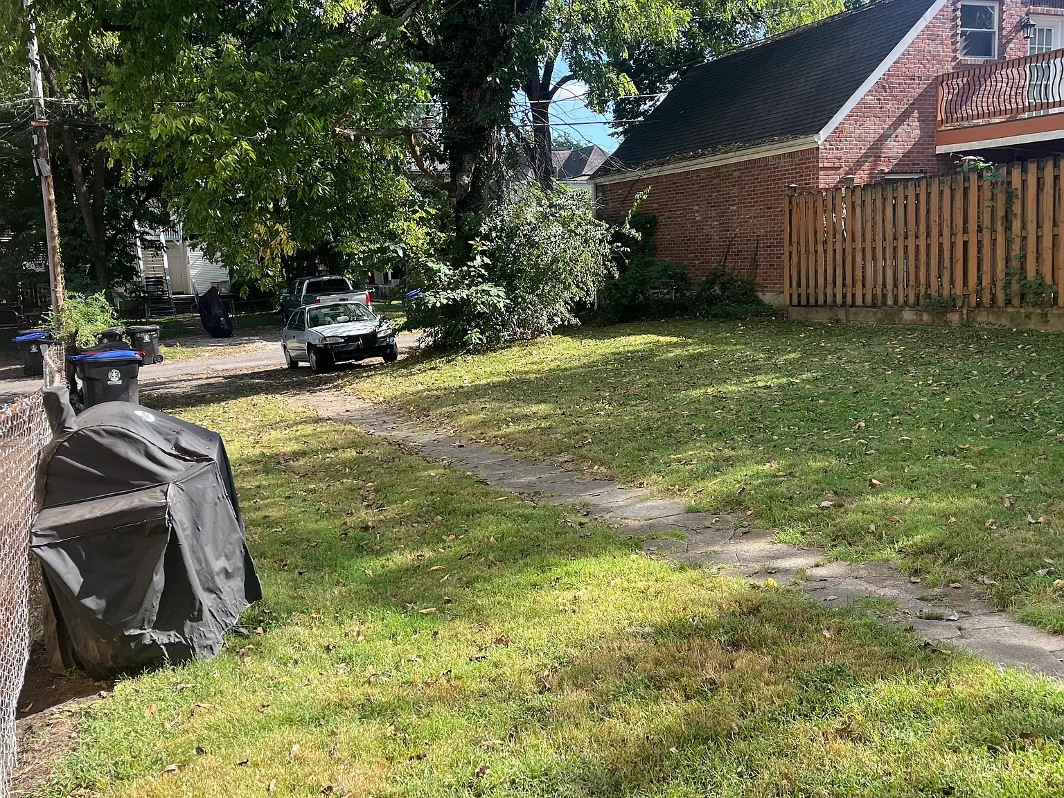 1 bed, 650 sqft, $900 — Photo 2