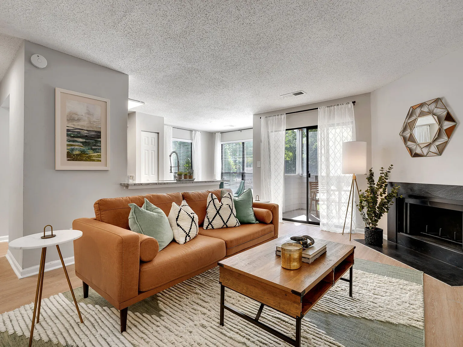 The Bailey Apartments — Photo 3