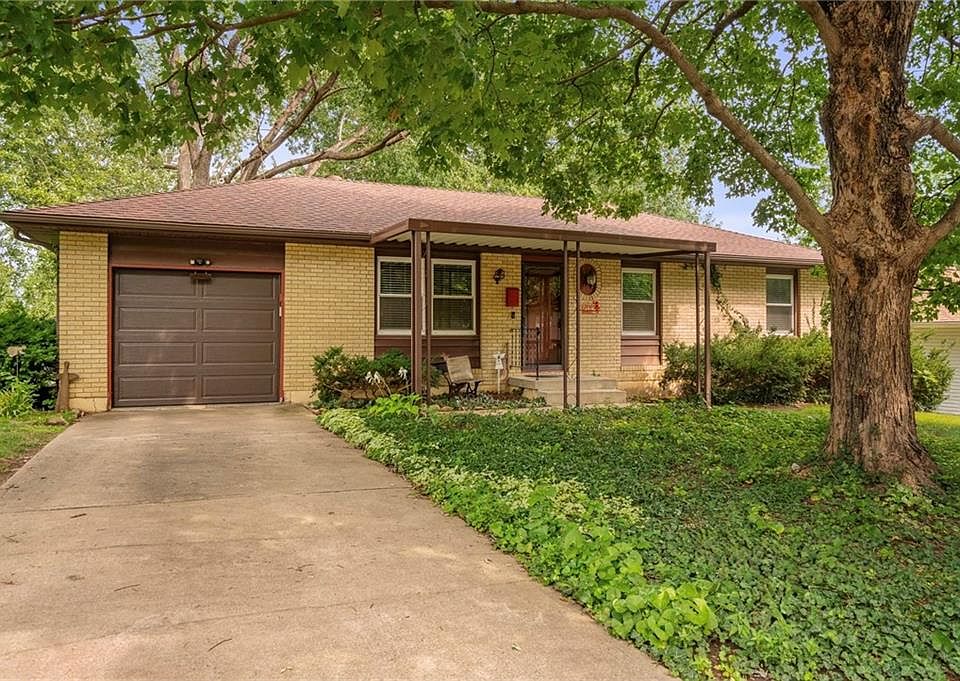 1st image of 3701 S Randall Dr