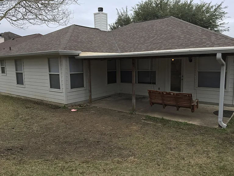 824 Cross Branch Dr — Photo 14