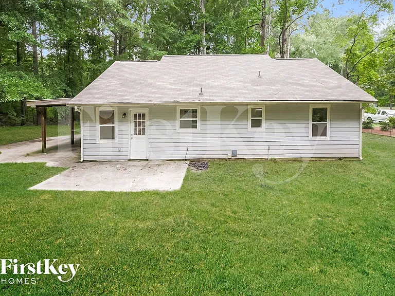 736 Rowe Rd — Photo 15
