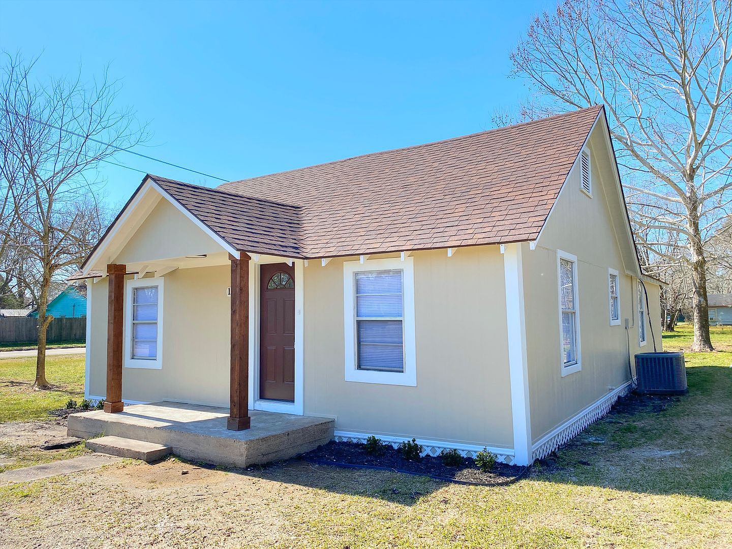 1001 N Valderas St, Angleton, TX 77515 Zillow