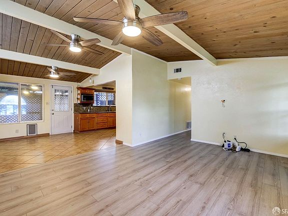4th image of 1425 Orlando Dr