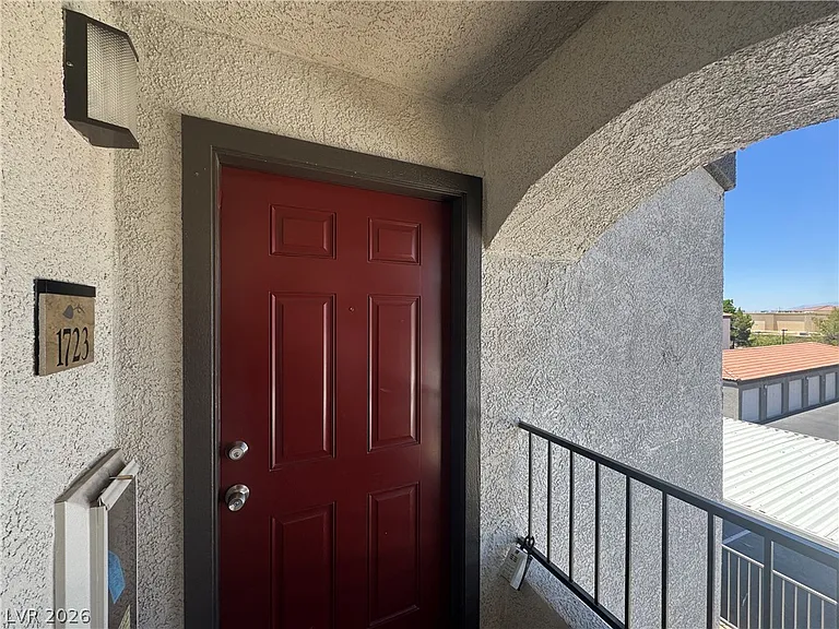 950 Seven Hills Dr #1723 — Photo 2