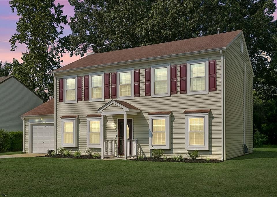 1st image of 121 Springdale Way